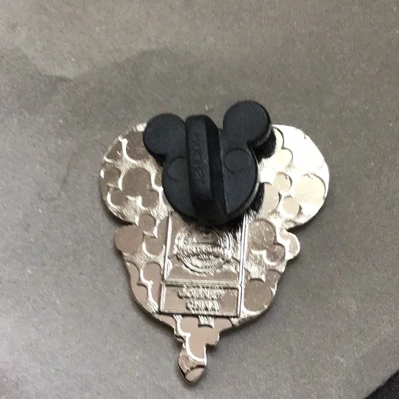 Minnie Mouse with Glasses Nerds Rock Trading Pin Walt Disney World Theme… - Picture 2 of 2